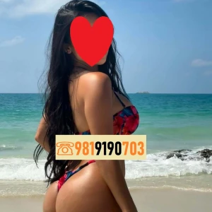 Independent escort girl North Goa ♜ 9⓼1=❾190=➆03 ♜ Call girl escort Arpora Goa