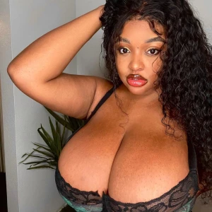 NIKITAXX EBONY