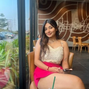 Find & Book Call girls in Saket Delhi | 9560266914